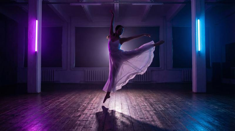 免费看片舞蹈表演视频